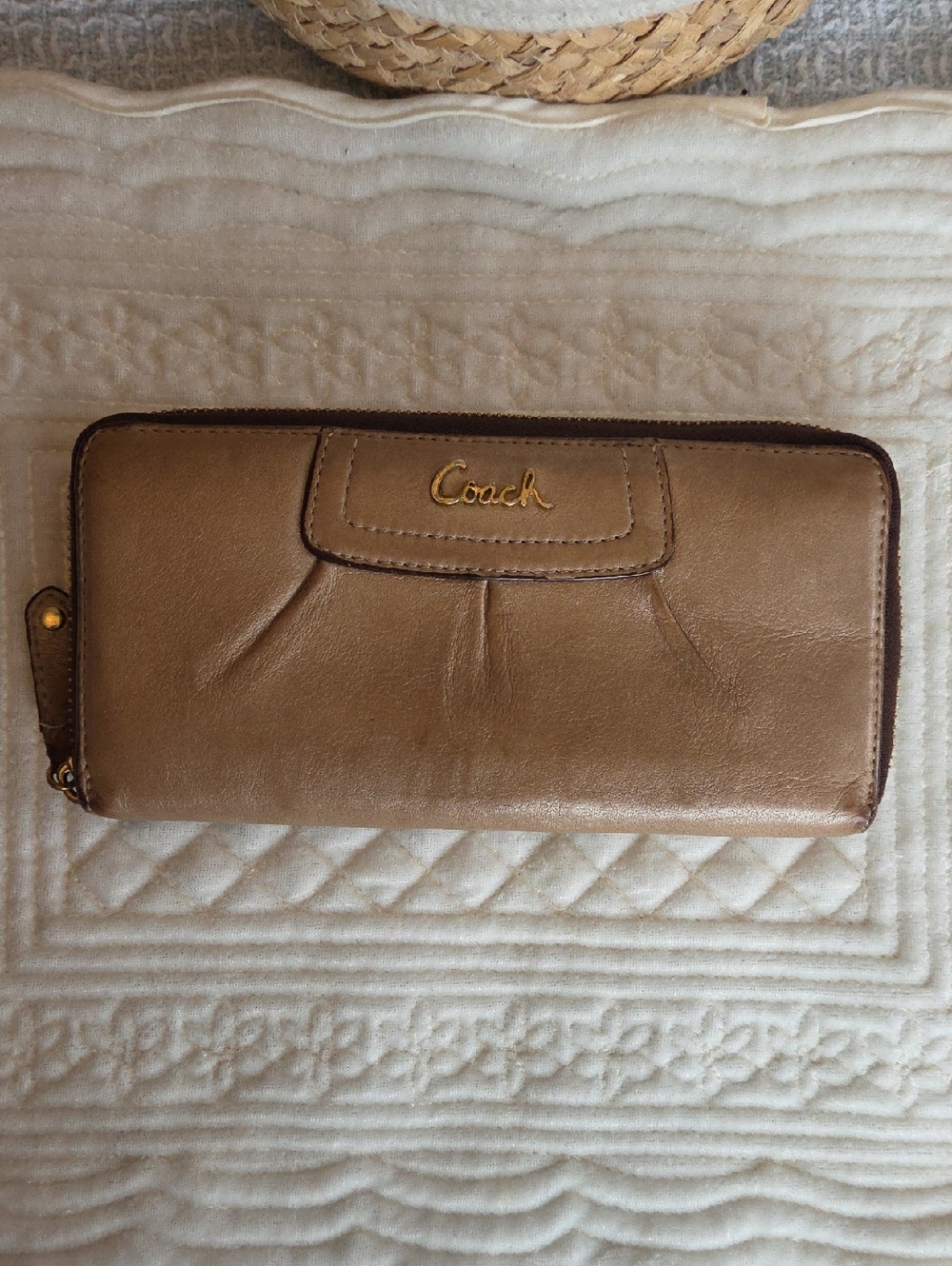 Coach Wallet - Picture 4 of 4
